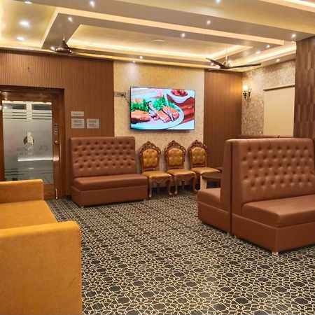 היידראבד Hotel Windsor Plaza מראה חיצוני תמונה