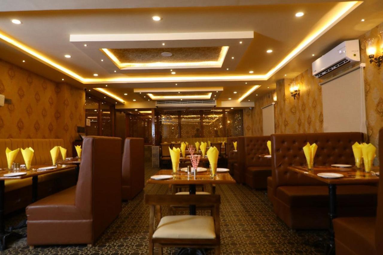 היידראבד Hotel Windsor Plaza מראה חיצוני תמונה